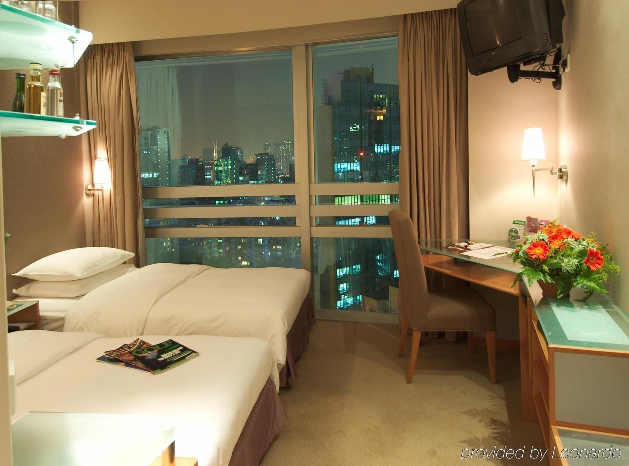The Empire Hotel Kowloon - Tsim Sha Tsui Hongkong Pokoj fotografie